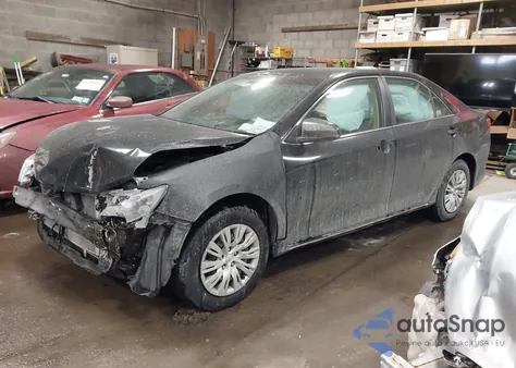 2012 Toyota Camry Le z USA, uszkodzony, nr VIN 4T4BF1FK3CR166839